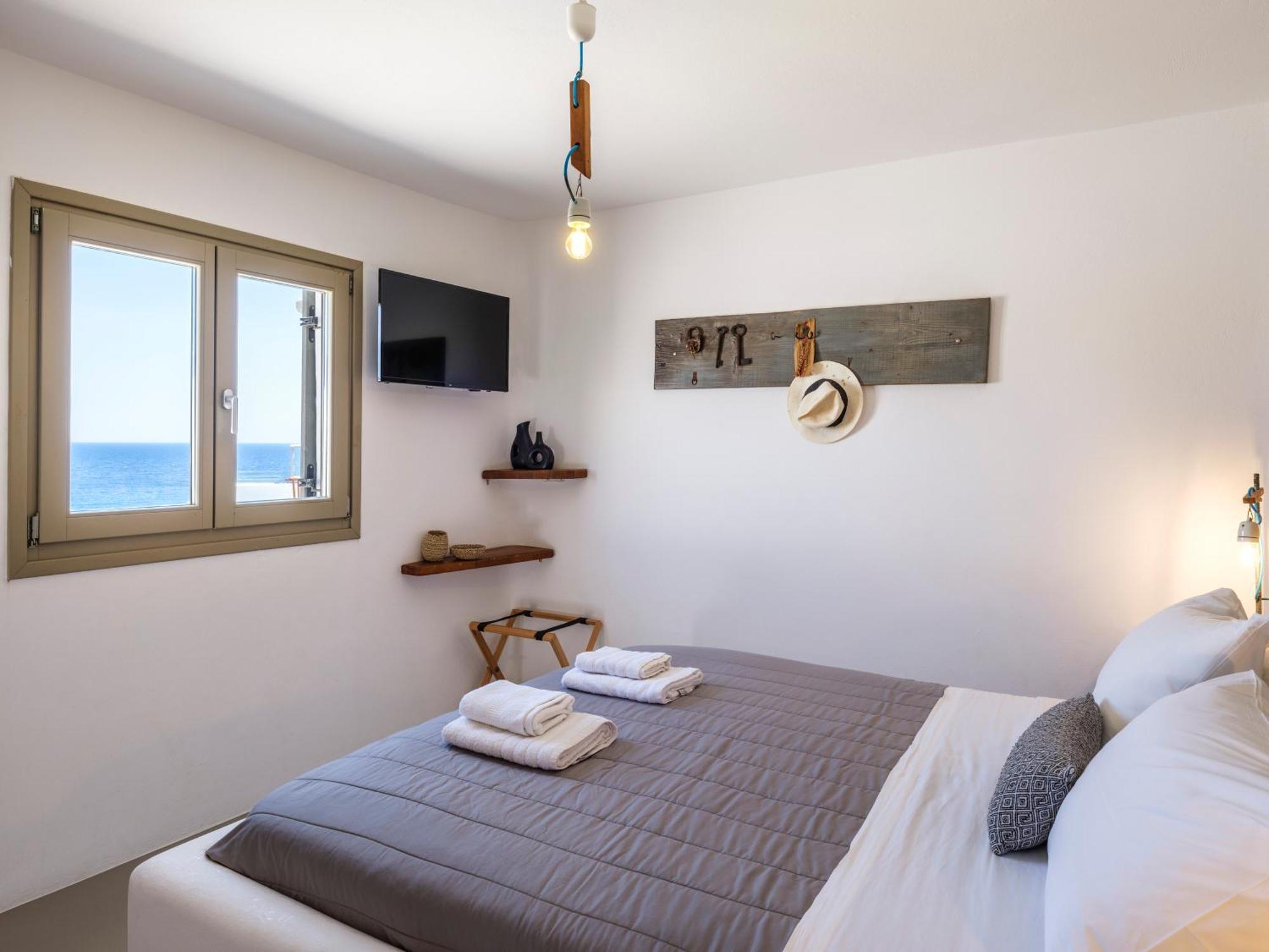 The Mykonist Merchia Beach Villas & Suites Zewnętrze zdjęcie