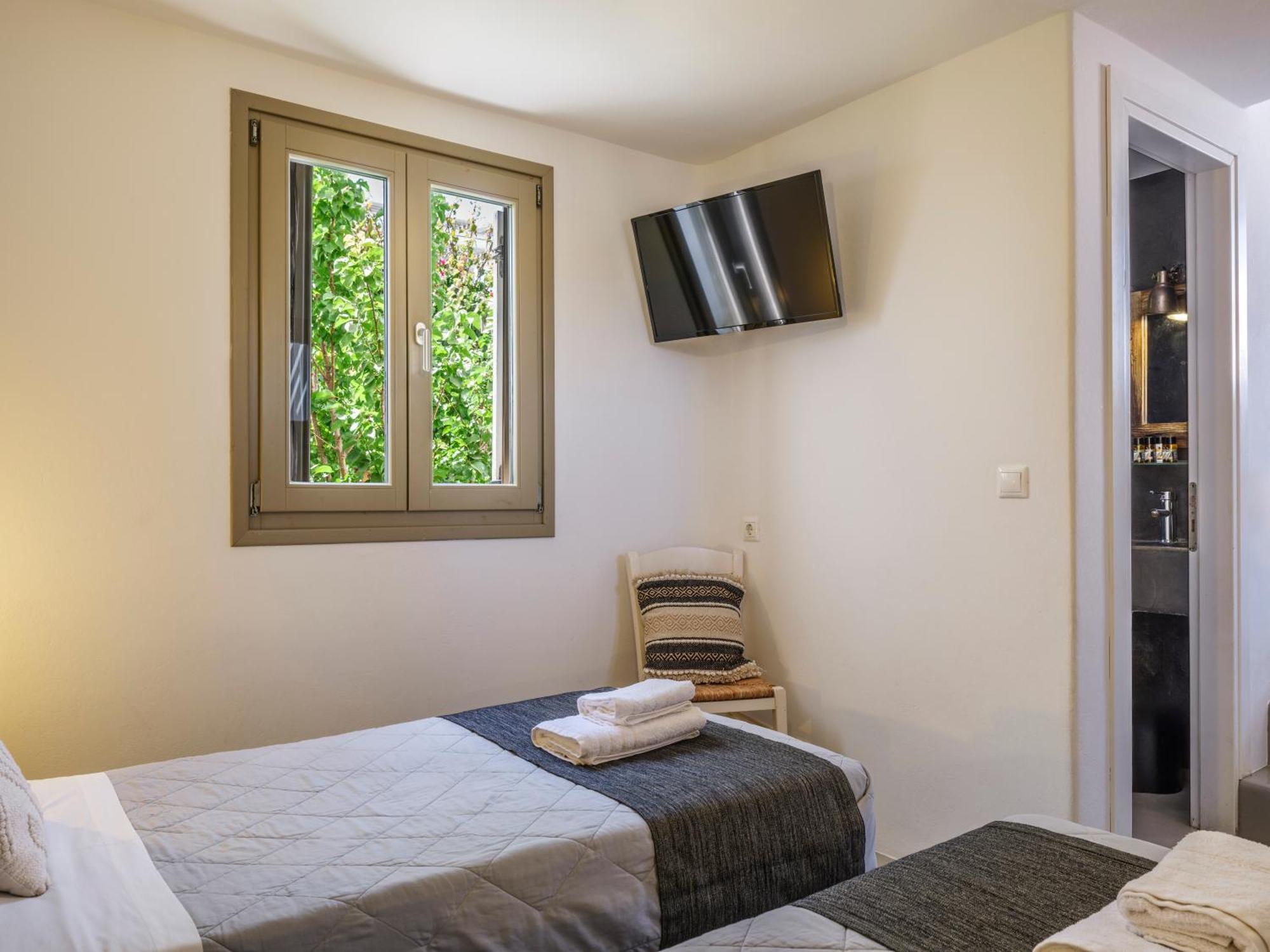 The Mykonist Merchia Beach Villas & Suites Zewnętrze zdjęcie