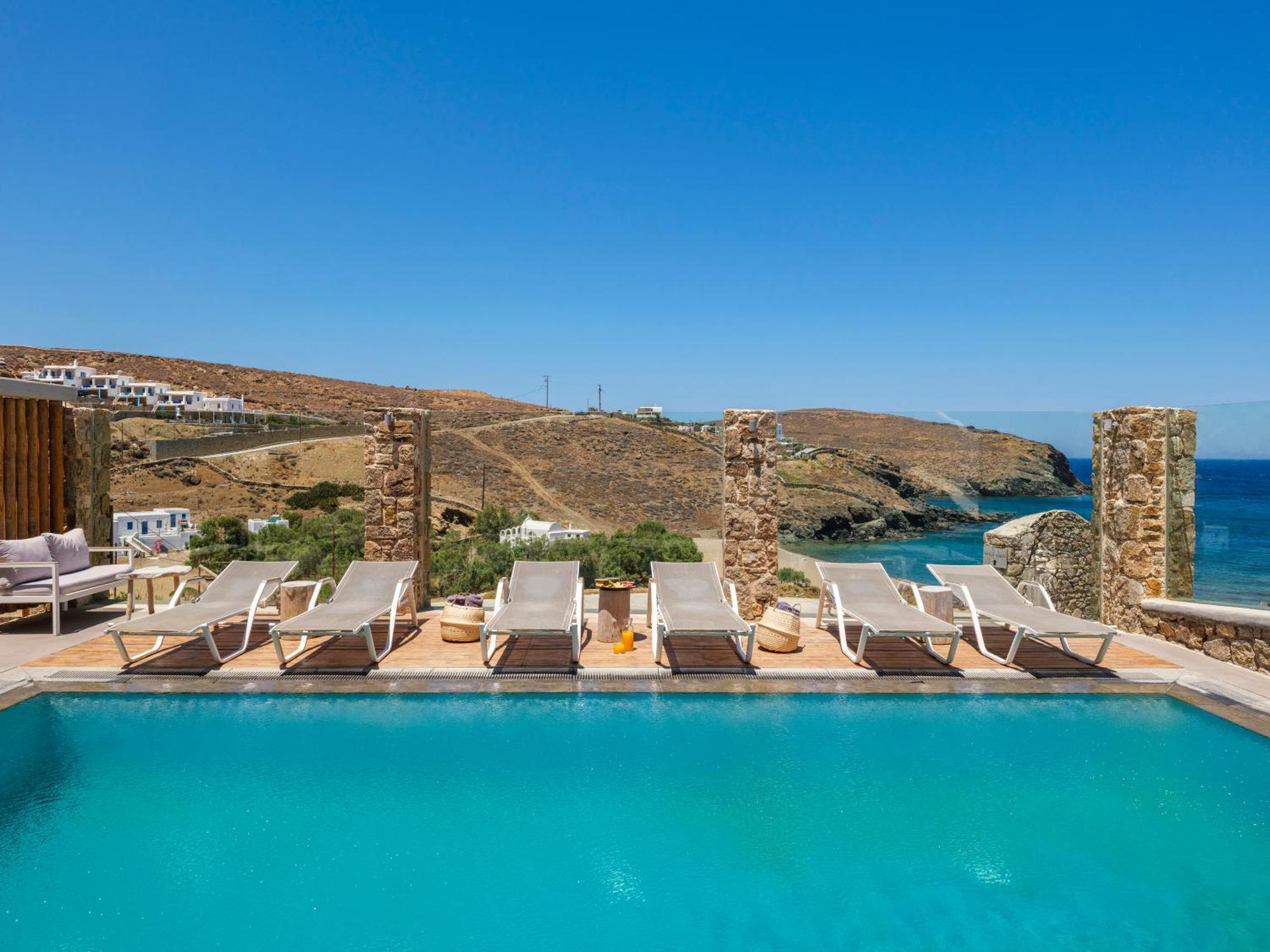 The Mykonist Merchia Beach Villas & Suites Zewnętrze zdjęcie